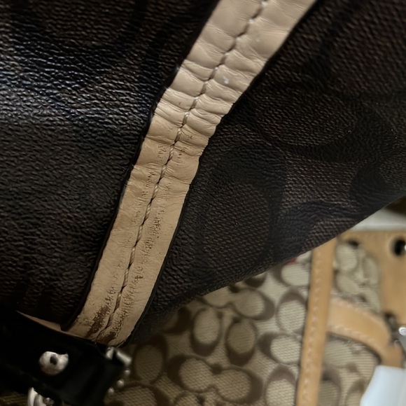 Coach purse - Picture 6 of 10